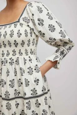 Mathilde Dress In Fichou Flower -TUKE BAZAAR Sales Store 20 07 2022Daydress03241 scaled