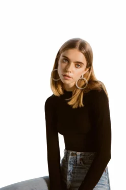 Coal Peachskin Long Sleeve Crew Neck -TUKE BAZAAR Sales Store EcomFW 18 Marta 798 1024x1024 2x 6c86ae9a 8876 45ea ab8e b33e49b458f9