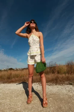 Lizzie Linen Short -TUKE BAZAAR Sales Store IMG 1951Large 3f92ee15 f6db 4665 8b83 cbaec70bb1ff