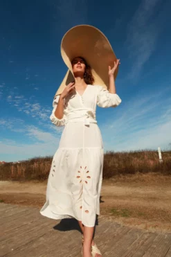 Julia Linen Maxi -TUKE BAZAAR Sales Store IMG 2019Large