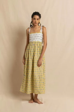Lotta Dress In Yellow Sunflower