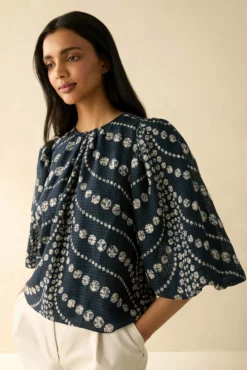 Harly Top 6 Harly Top -TUKE BAZAAR Sales Store Marie Oliver Harly Top Dolphine 03 scaled