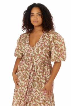 NATALIE DRESS 10 NATALIE DRESS -TUKE BAZAAR Sales Store Marie Oliver Natalie Dress Everglade EXT 02 scaled