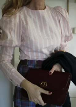 THE NUDE DION BLOUSE -TUKE BAZAAR Sales Store THE NUDE DION BLOUSE 3