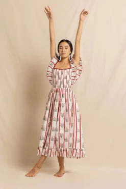 Tess Dress In Red Jaipur Flower Stripe -TUKE BAZAAR Sales Store TessDressinRedJaipurStripeRVP 9353 scaled