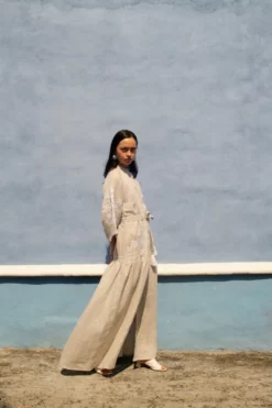 Swan Dress 11 Swan Dress -TUKE BAZAAR Sales Store custom resized c19a6370 12bf 4019 8ccf b613e16fd048 scaled