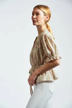 The Kayla Shirt -TUKE BAZAAR Sales Store thekaylashirtsummerberries3